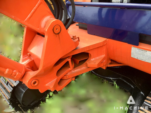 HITACHI EX30-2