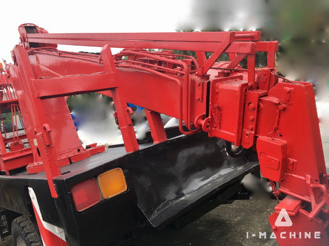AICHI D704ES