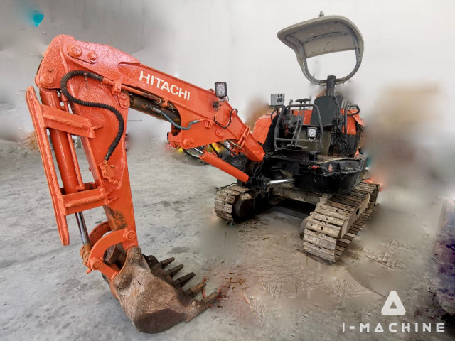 HITACHI ZX35U