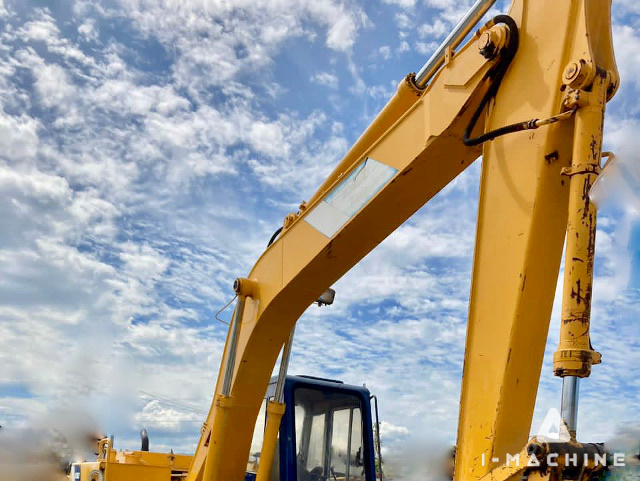 KOBELCO SK045N2