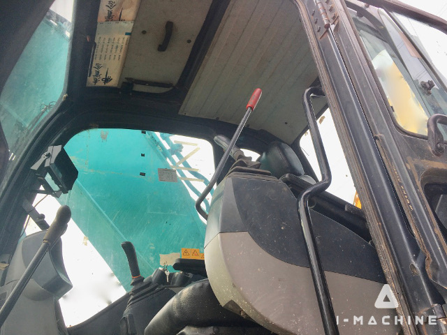 KOBELCO SK200-8