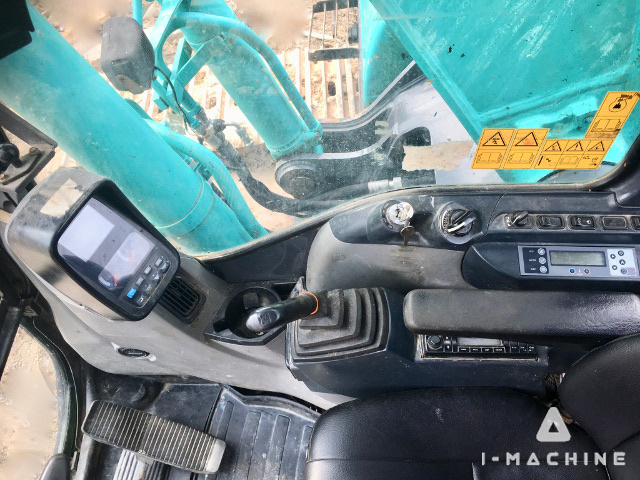 KOBELCO SK200-8