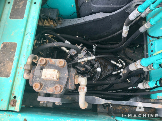 KOBELCO SK200-8