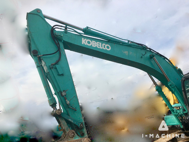 KOBELCO SK200-8