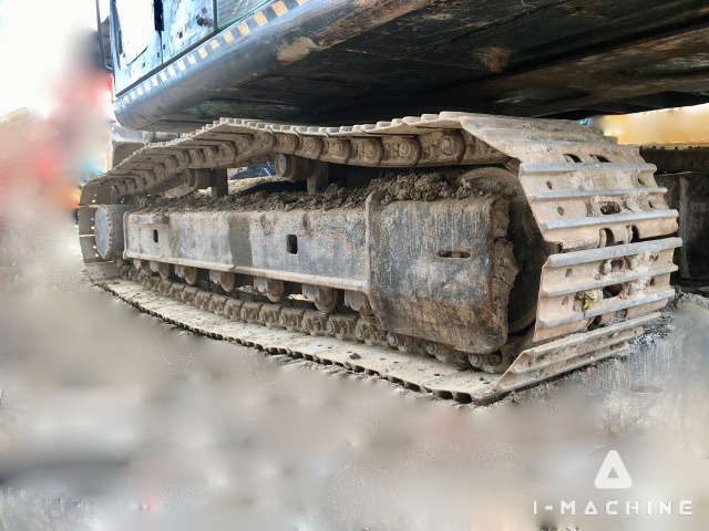 KOBELCO SK200-8