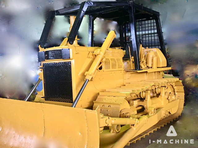 KOMATSU D60EM6