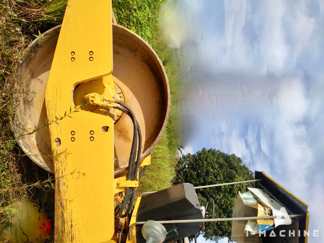 BOMAG BW212D-2