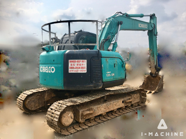 KOBELCO SK135SR