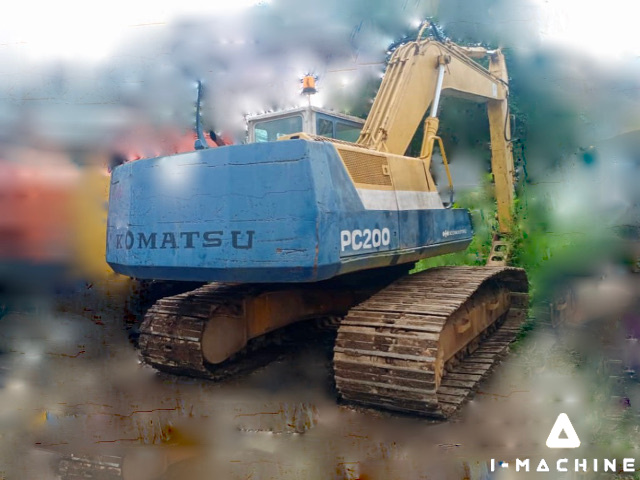 KOMATSU PC200-5