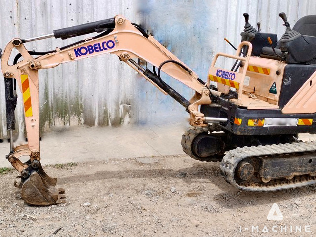 KOBELCO SK09SR