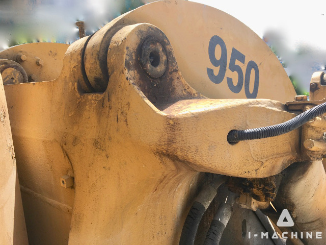 CATERPILLAR 950