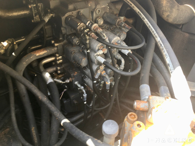 SUMITOMO SH240-5