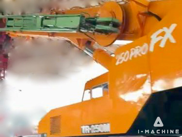 TADANO TR250M5