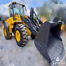 Wheel Loader VOLVO L120F Wheel Loader MALAYSIA, JOHOR