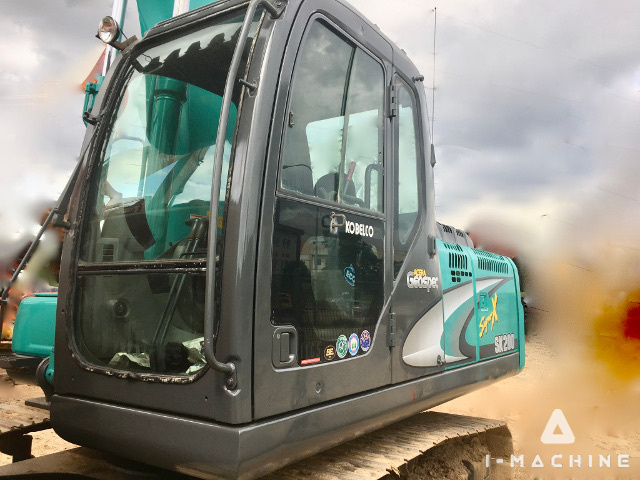 KOBELCO SK200-8