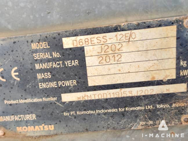 KOMATSU D68ESS-12E