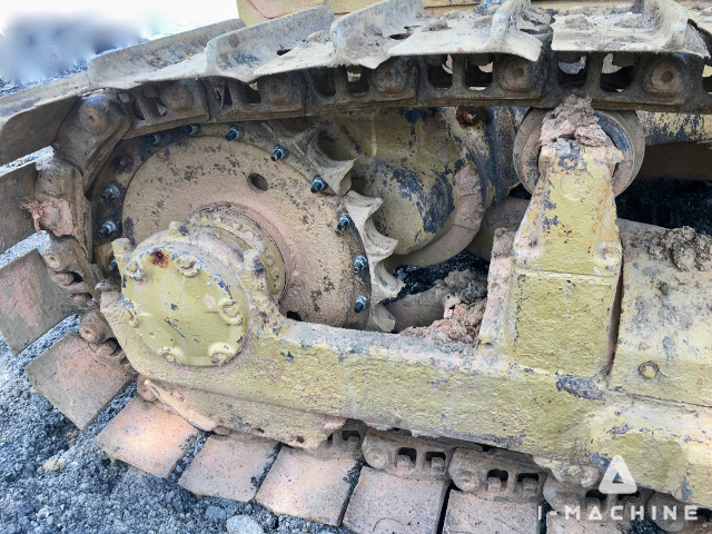 CATERPILLAR D6D