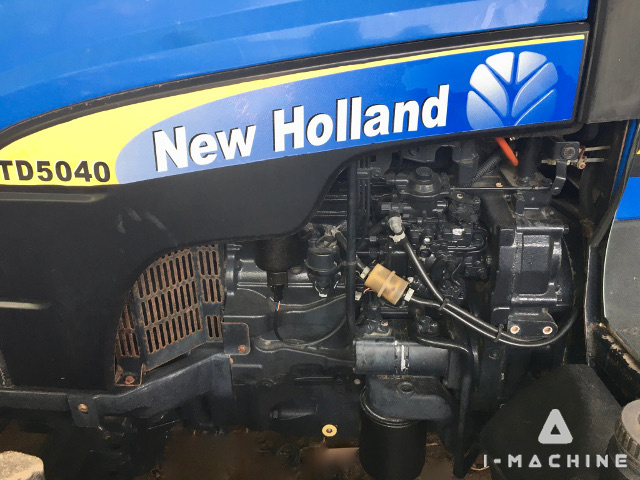 NEW HOLLAND TD5040