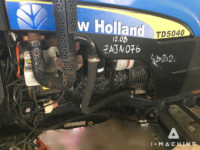 NEW HOLLAND TD5040