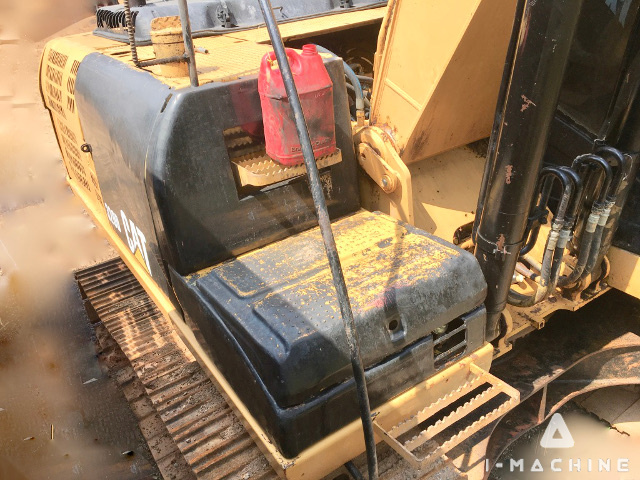 CATERPILLAR 320D