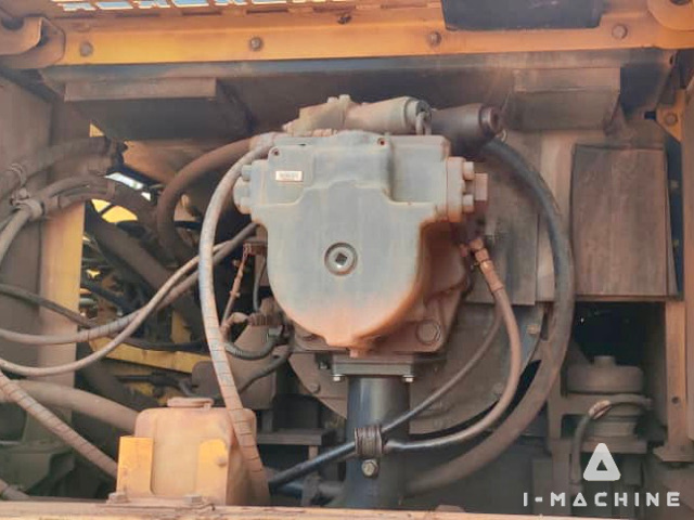 KOMATSU PC400LC-8