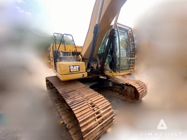 CATERPILLAR 320GC