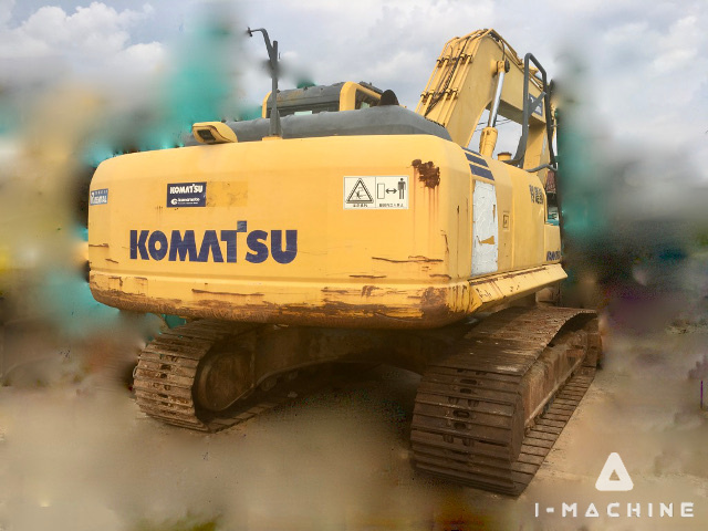 KOMATSU PC210-8