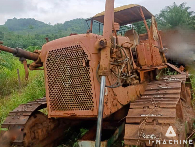 CATERPILLAR D6D