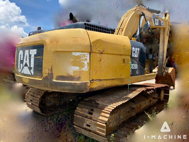 CATERPILLAR 320D2GC