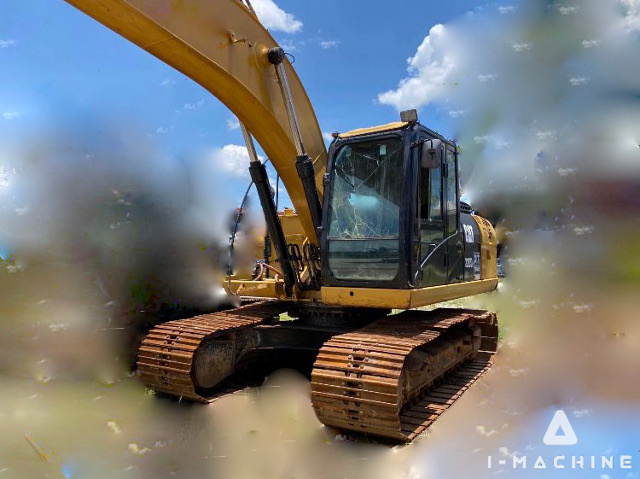 CATERPILLAR 320D2GC