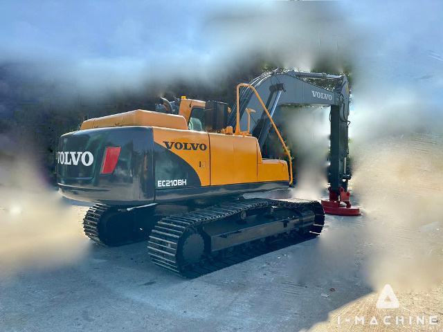 VOLVO EC210BLC