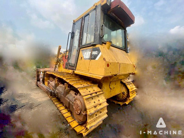 CATERPILLAR D6G2