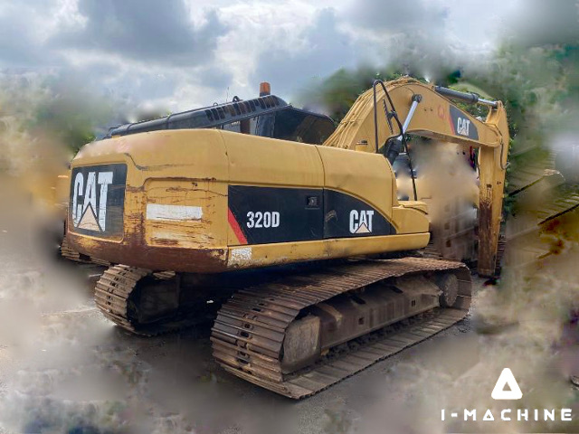 CATERPILLAR 320D