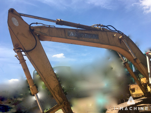 HYUNDAI R210LC-3