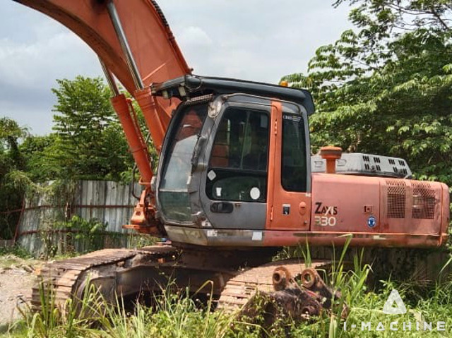 HITACHI ZX330-1