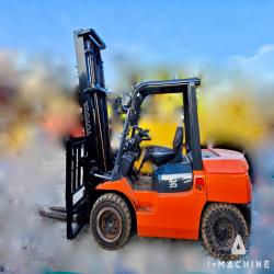 Forklifts HITACHI 7FD35 Diesel Forklift MALAYSIA, JOHOR