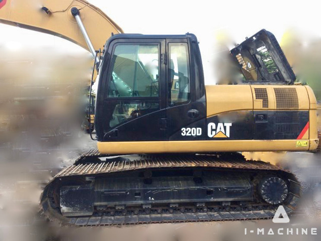 CATERPILLAR 320D