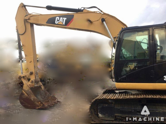 CATERPILLAR 320D