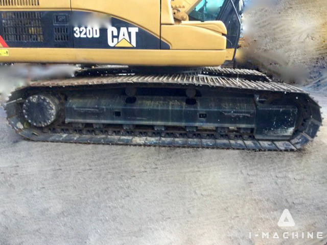CATERPILLAR 320D