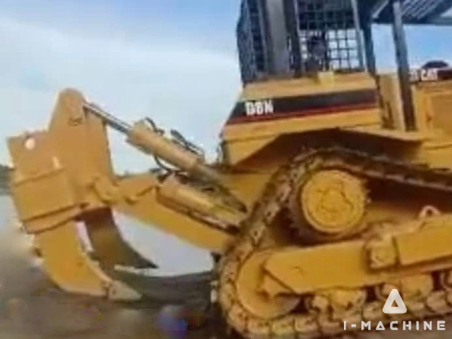 CATERPILLAR D8N