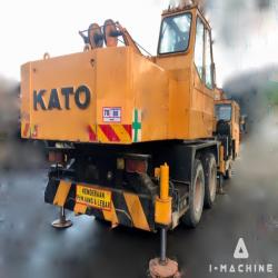 Cranes KATO NK200H Mobile Crane MALAYSIA, JOHOR