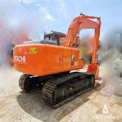 Excavator HITACHI EX200-5 Crawler Excavator MALAYSIA, PAHANG