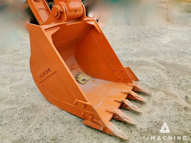 HITACHI EX200-5