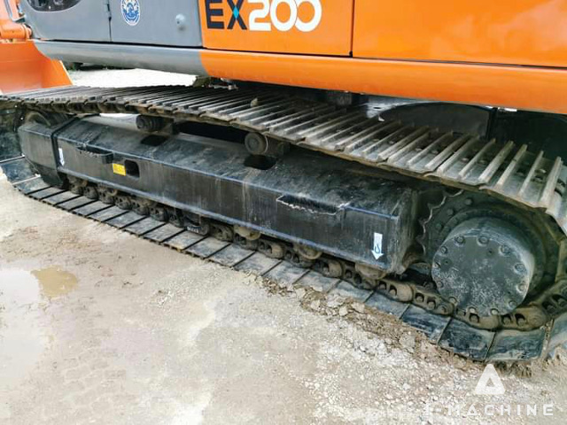 HITACHI EX200-5