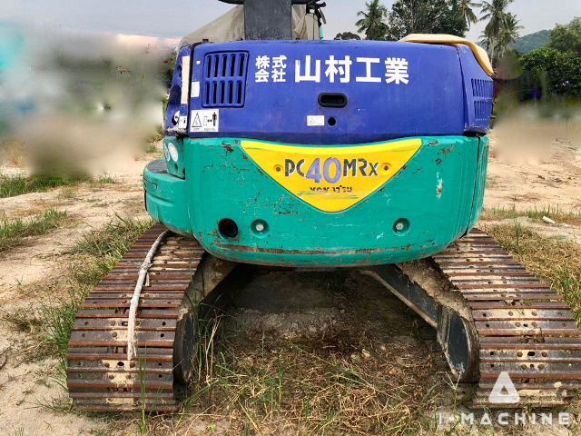 KOMATSU PC40MRX