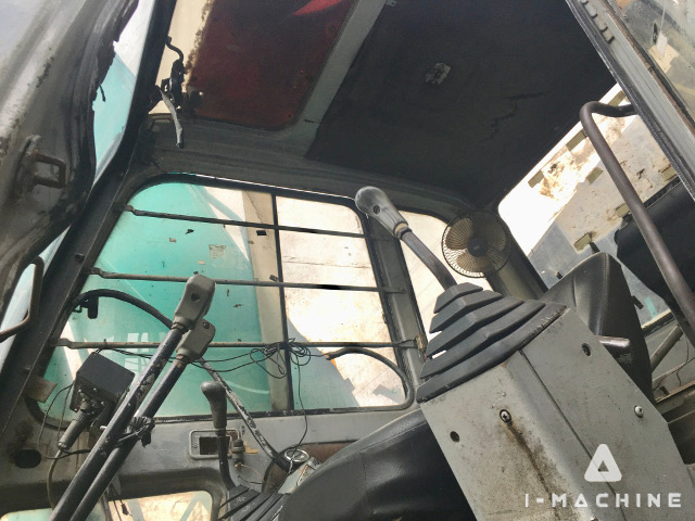 KOBELCO SK200-3