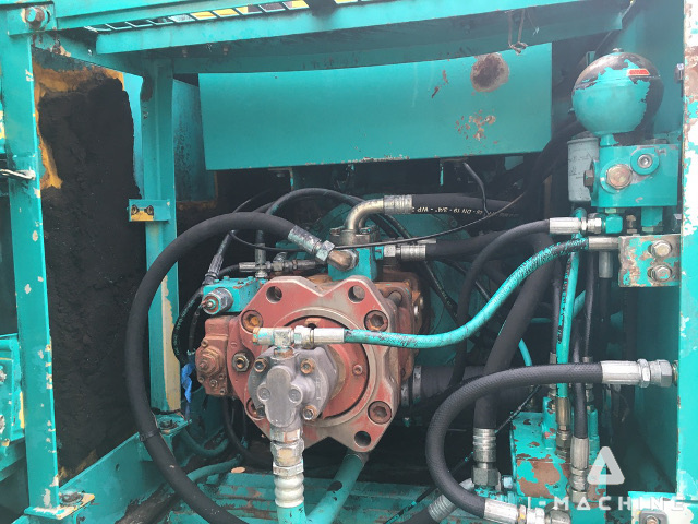 KOBELCO SK200-3