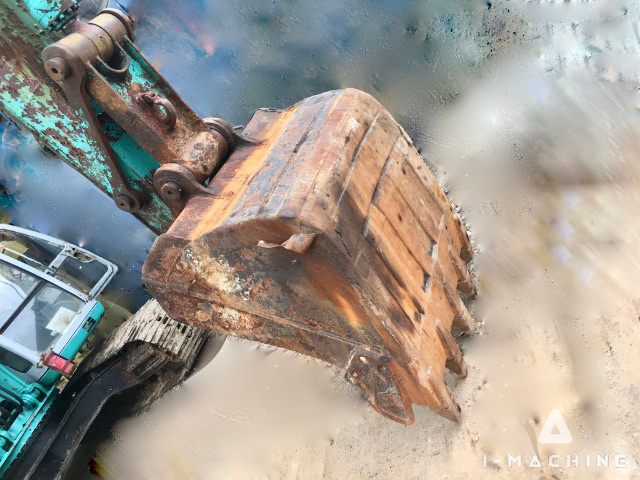 KOBELCO SK200-3