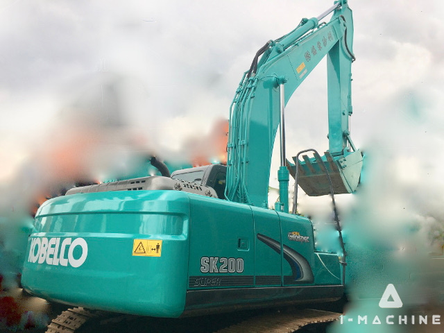 KOBELCO SK200-8