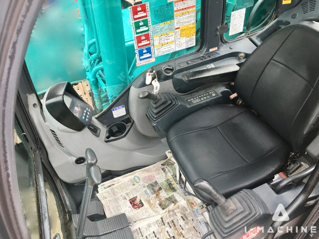 KOBELCO SK200-8